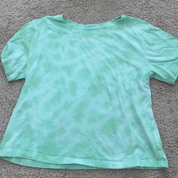 Workout top - Picture 1 of 2